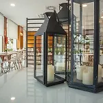 Hotel Checkin Valencia 3*