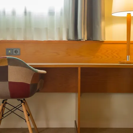 Checkin Valencia 3* 阿拉卡斯