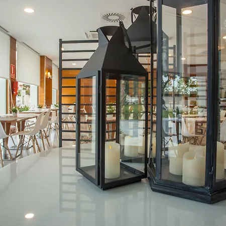 酒店 Checkin Valencia