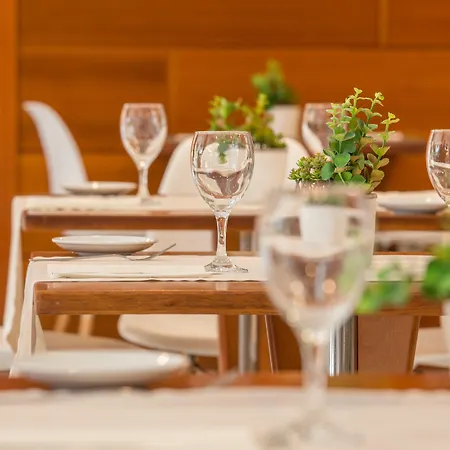 Checkin Valencia 酒店