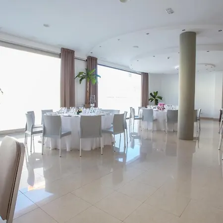Hotel Checkin Valencia Alaquas